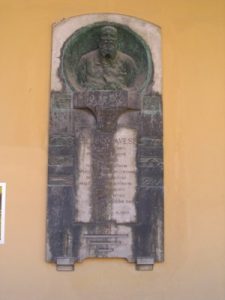Lapide di Pietro Pavesi