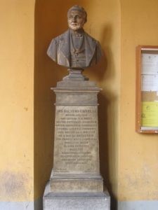 Monumento di Giuseppe Balsamo Crivelli