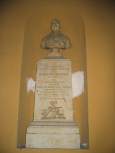 Monumento di Leonardo Gennari