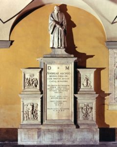 Monumento di Andrea Alciato