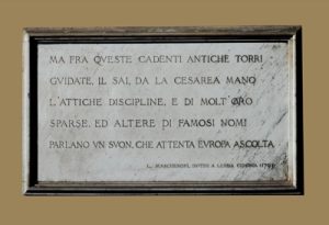 Lapide con citazione tratta da “Invito a Lesbia Cidonia” di Lorenzo Mascheroni